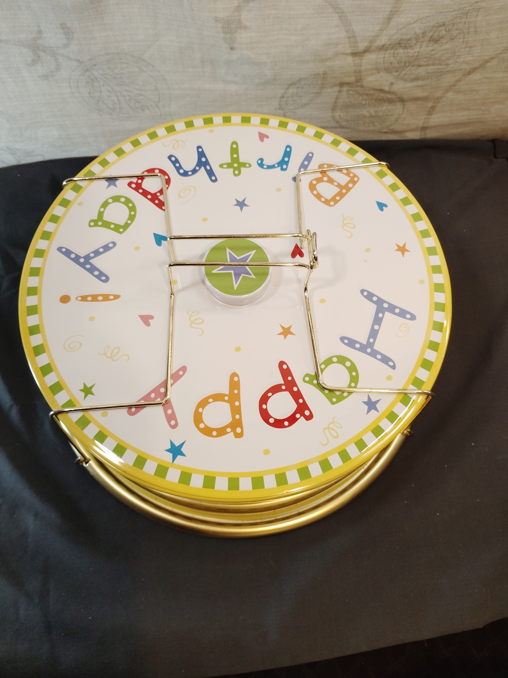 Department 56 Tin "Happy Birthday"  Cake Carrier - Multicolor